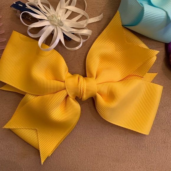 NEW! Girls Colorful Hair Accessories Set of 12 Pieces - Picture 3 of 10